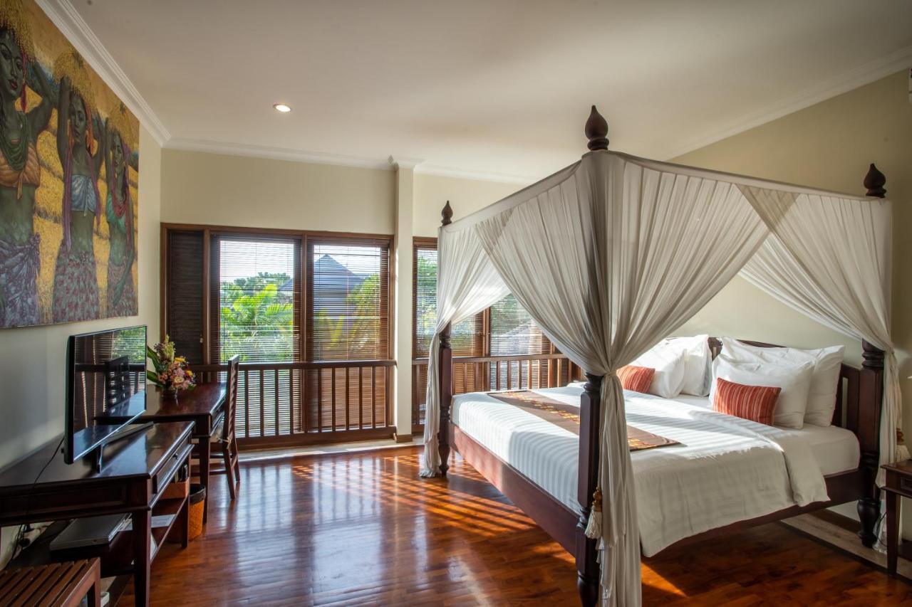 Saffron Bali Villa *